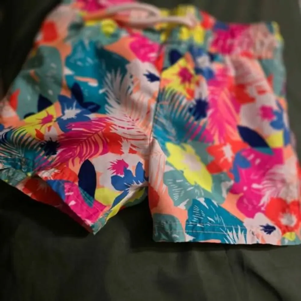 Cat and jack boys swim trunks size 2T